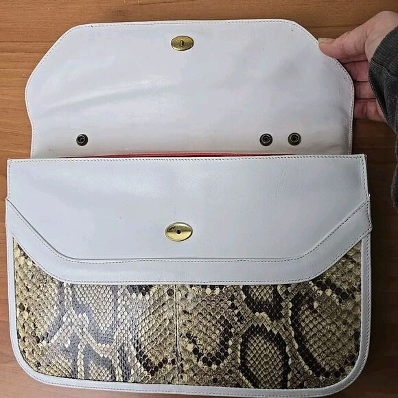 Vintage Koret Leather Clutch Purse Handbag Snakeskin Animal Print Made in Spain - Picture 7 of 8